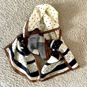 Vintage silk-like, polyester rectangle scarf. 1990s. Excellent condition.